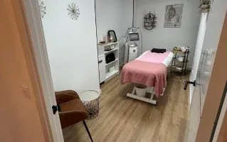 Cabina de tratamientos faciales y corporales en Ledel Dermoestetica, Moratalaz Madrid